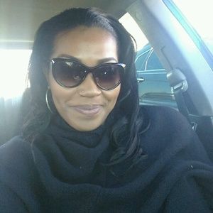 Meet your Posher, Lavonne